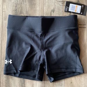 New with tags Under Armour compression shorts small